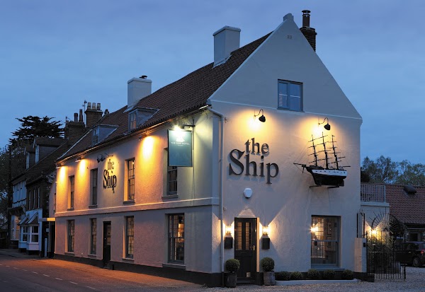 The Ship Hotel Restaurant - Brancaster