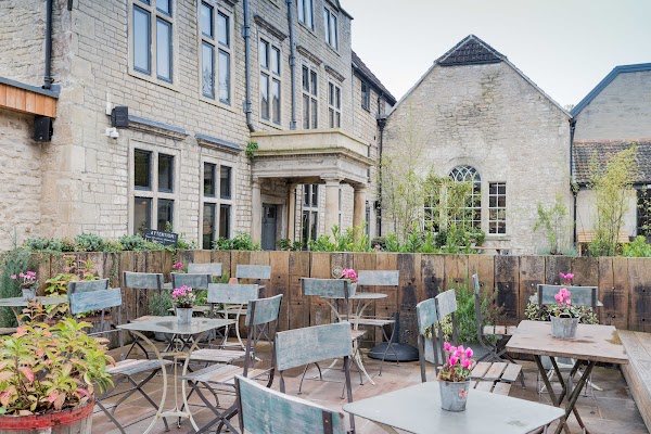 Timbrell's Yard - Bradford-on-Avon