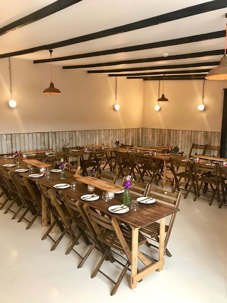 The Farmhouse Restaurant - Waltham Abbey