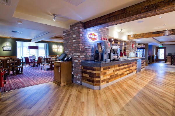 Stourbridge Town Centre Brewers Fayre