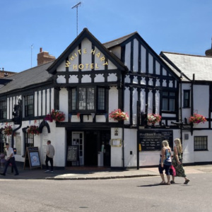 The White Hart Hotel - Witham
