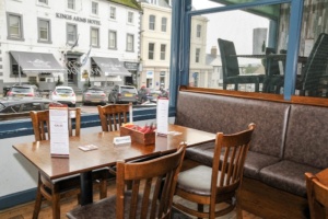 Foxtons Winebar & Restaurant - BerwickUpon Tweed
